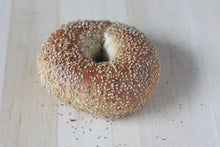 Load image into Gallery viewer, BAGELS ( 1/2 DOZEN)